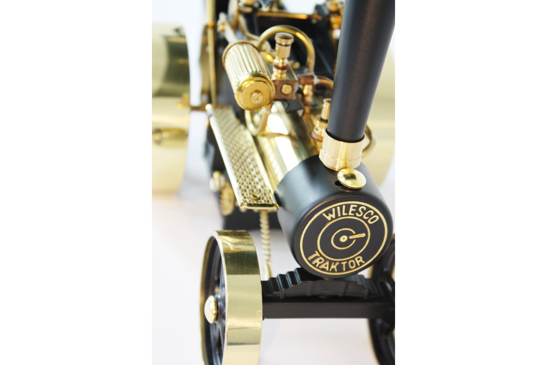 Dampftraktor D416 Bausatz (schwarz/messing)