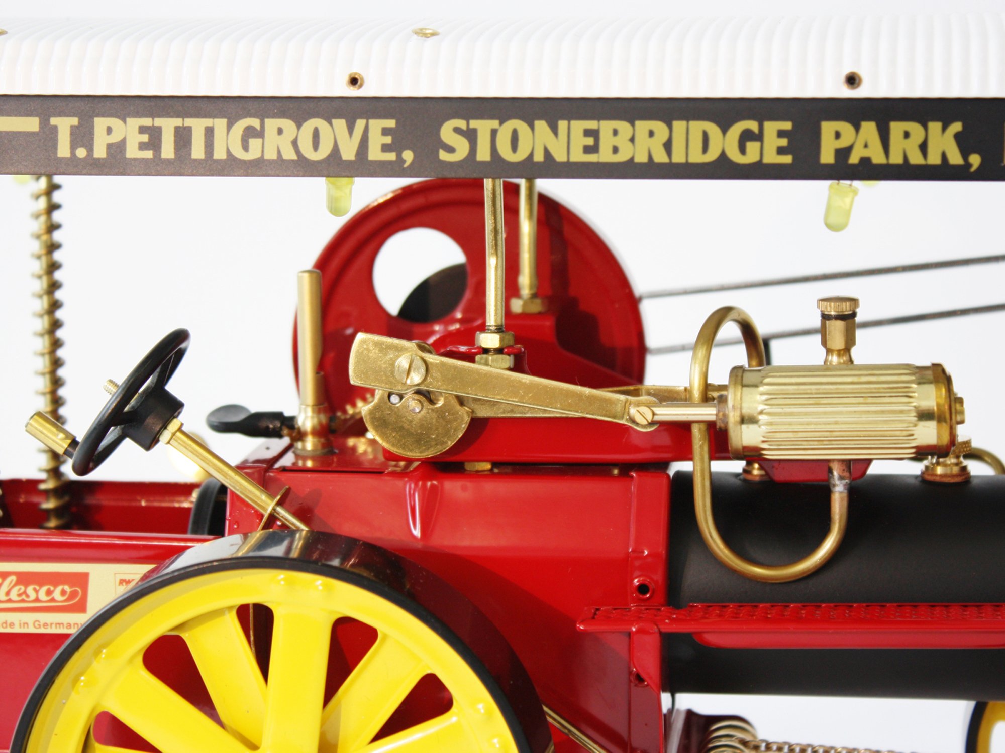 Showman's Engine D409